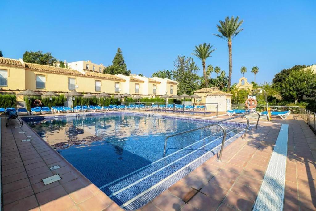 פואנגירולה Apartamento Marina Del Sol 121 מראה חיצוני תמונה