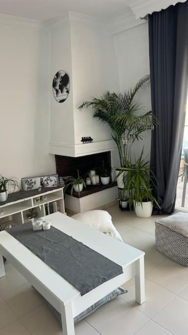 פואנגירולה Apartamento Marina Del Sol 121 מראה חיצוני תמונה