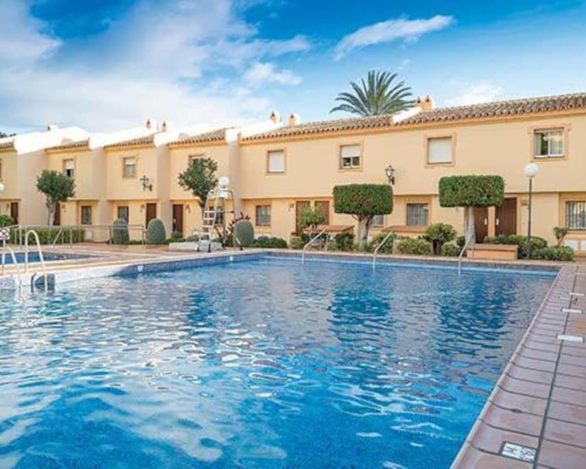 פואנגירולה Apartamento Marina Del Sol 121 מראה חיצוני תמונה