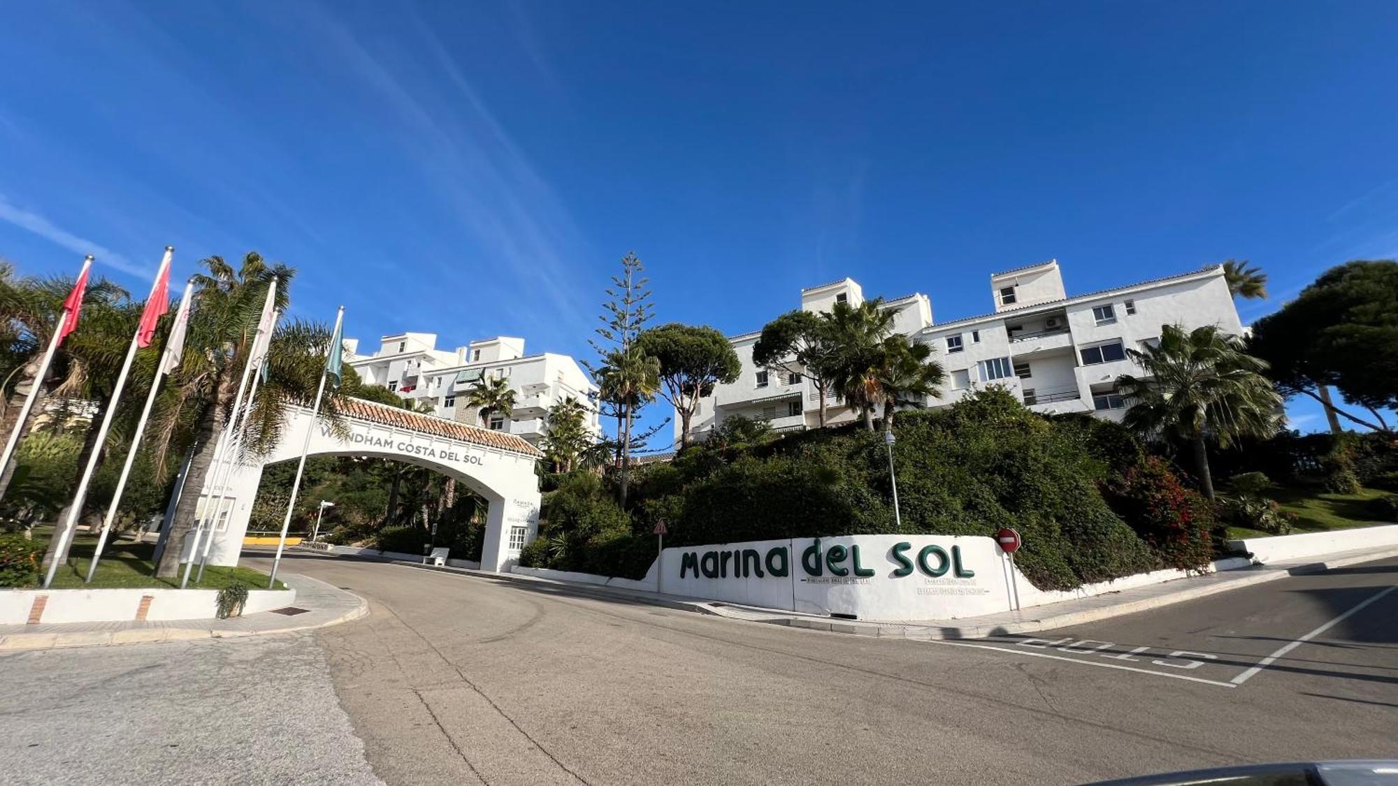 פואנגירולה Apartamento Marina Del Sol 121 מראה חיצוני תמונה